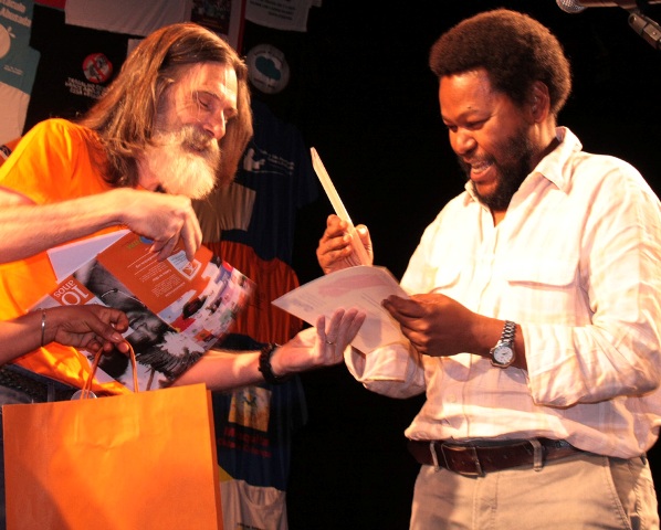 Eduardo Tornaghi e Itamar Silva - líder comunitário